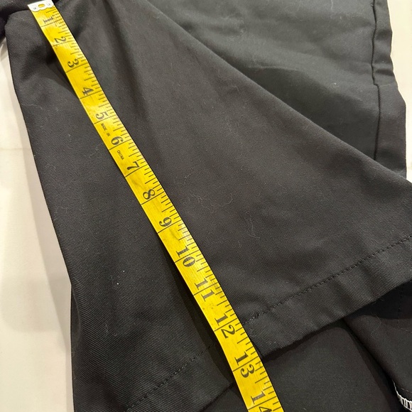 Men’s Dickie’s Shorts - Picture 3 of 3